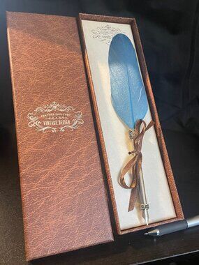 Vintage Feather Quill pan